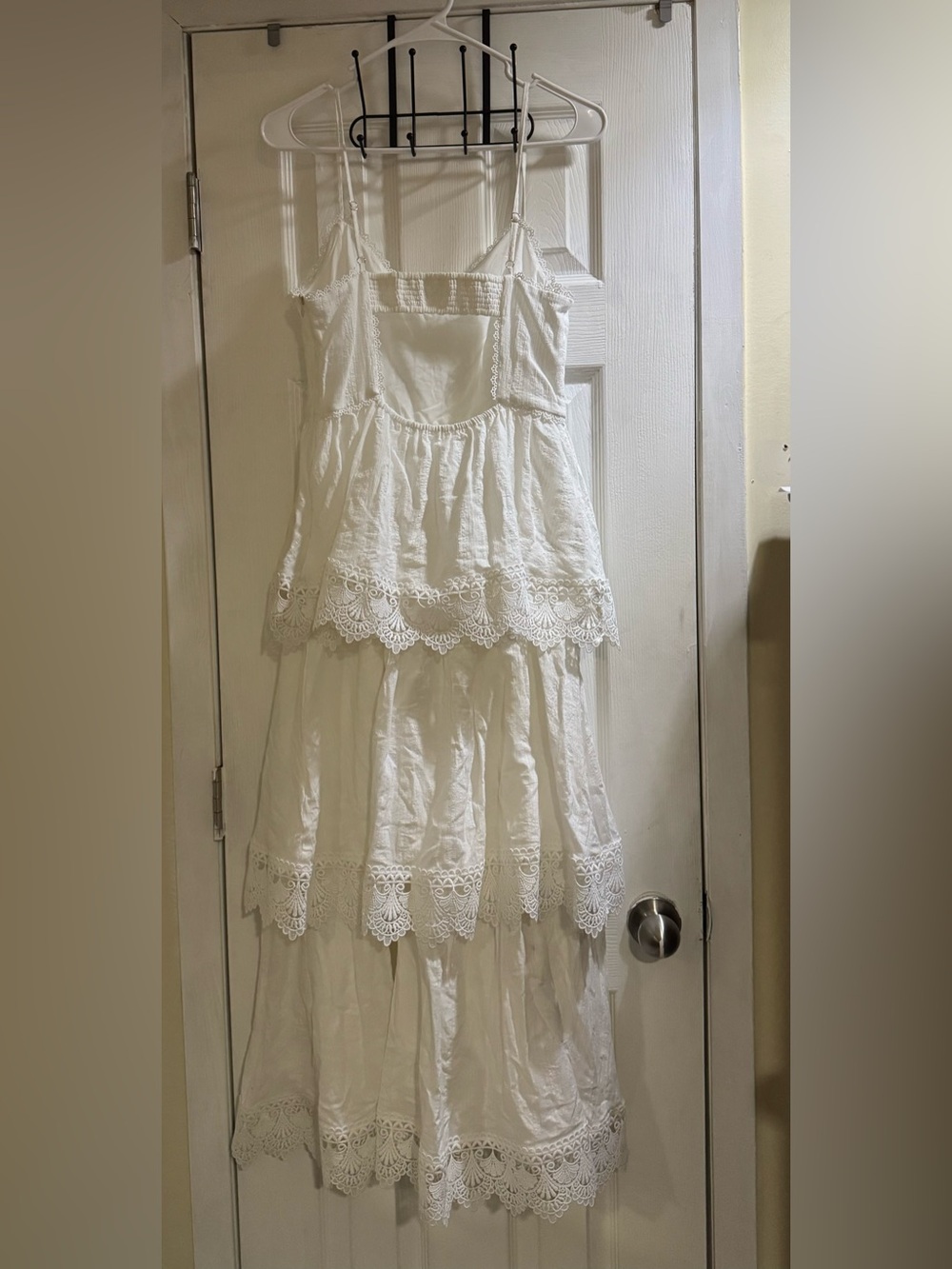 Free The Roses White Lace Tiered Maxi Dress Size S Nwot - Picture 11 of 14